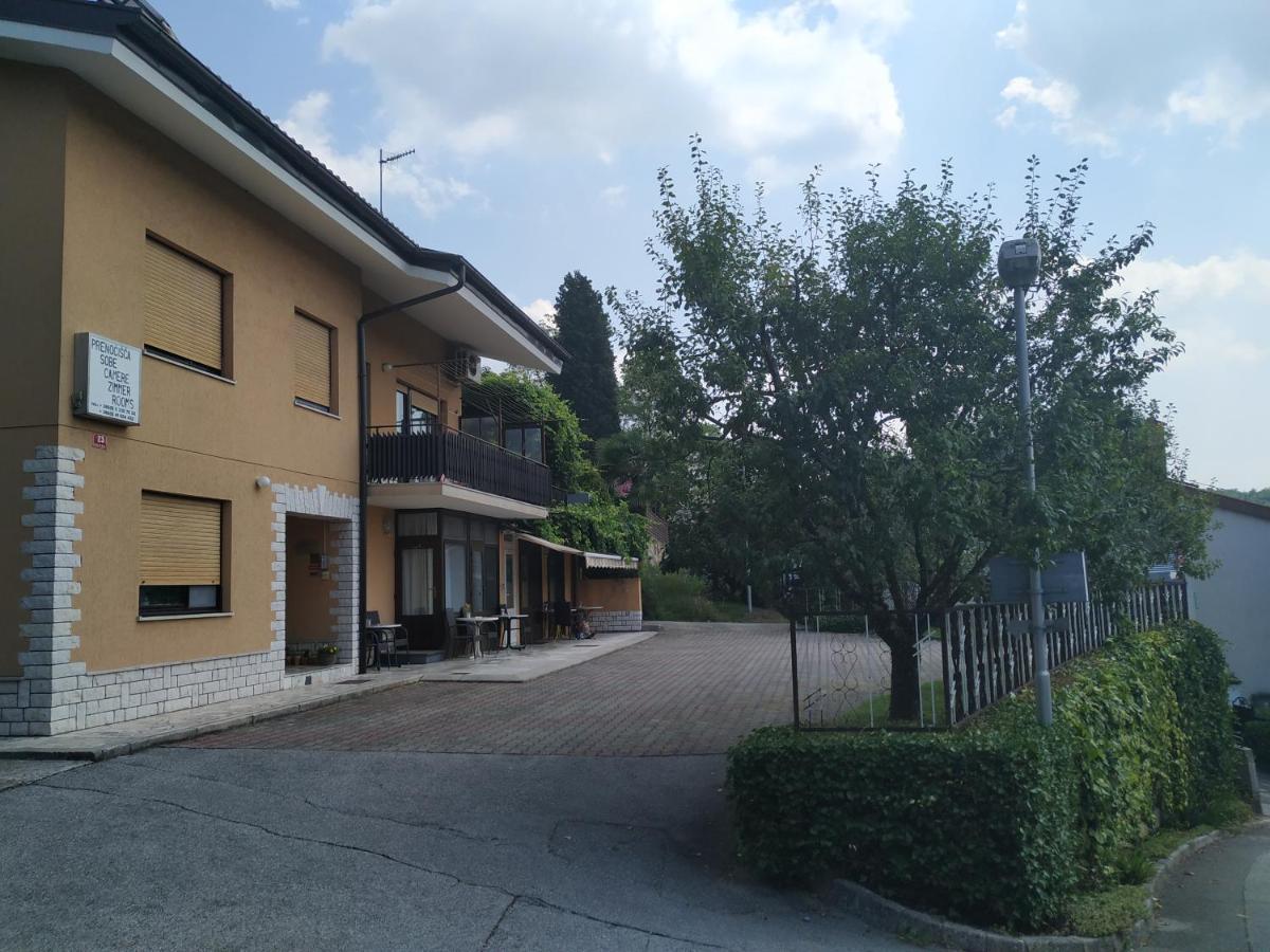 Accomodation Pertout Nova Gorica Exterior photo