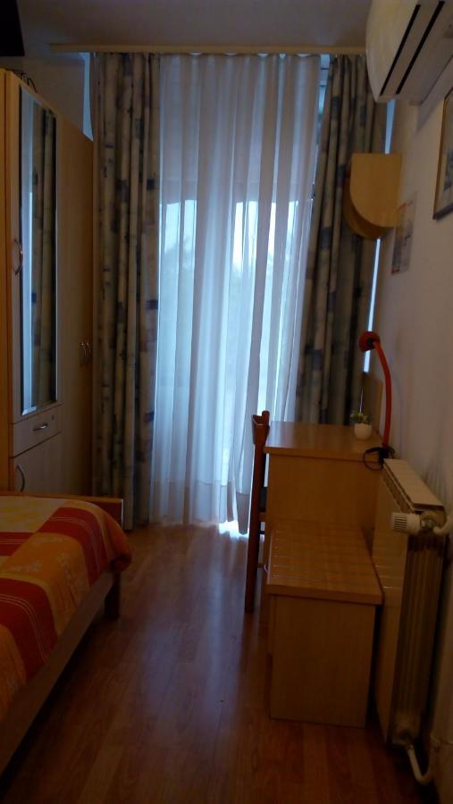 Accomodation Pertout Nova Gorica Exterior photo